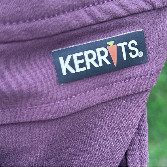 Kerrits Saddlery Horseback Riding Pants Breeches Mid Rise Raisin | Size Small - Picture 4 of 8